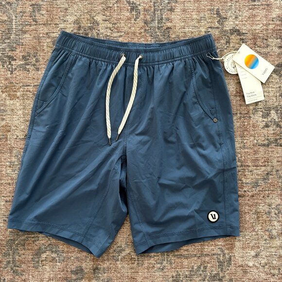 Vuori Kore Short 9" Nautilus Size Medium (Brand New w/ Tags) - Picture 4 of 6